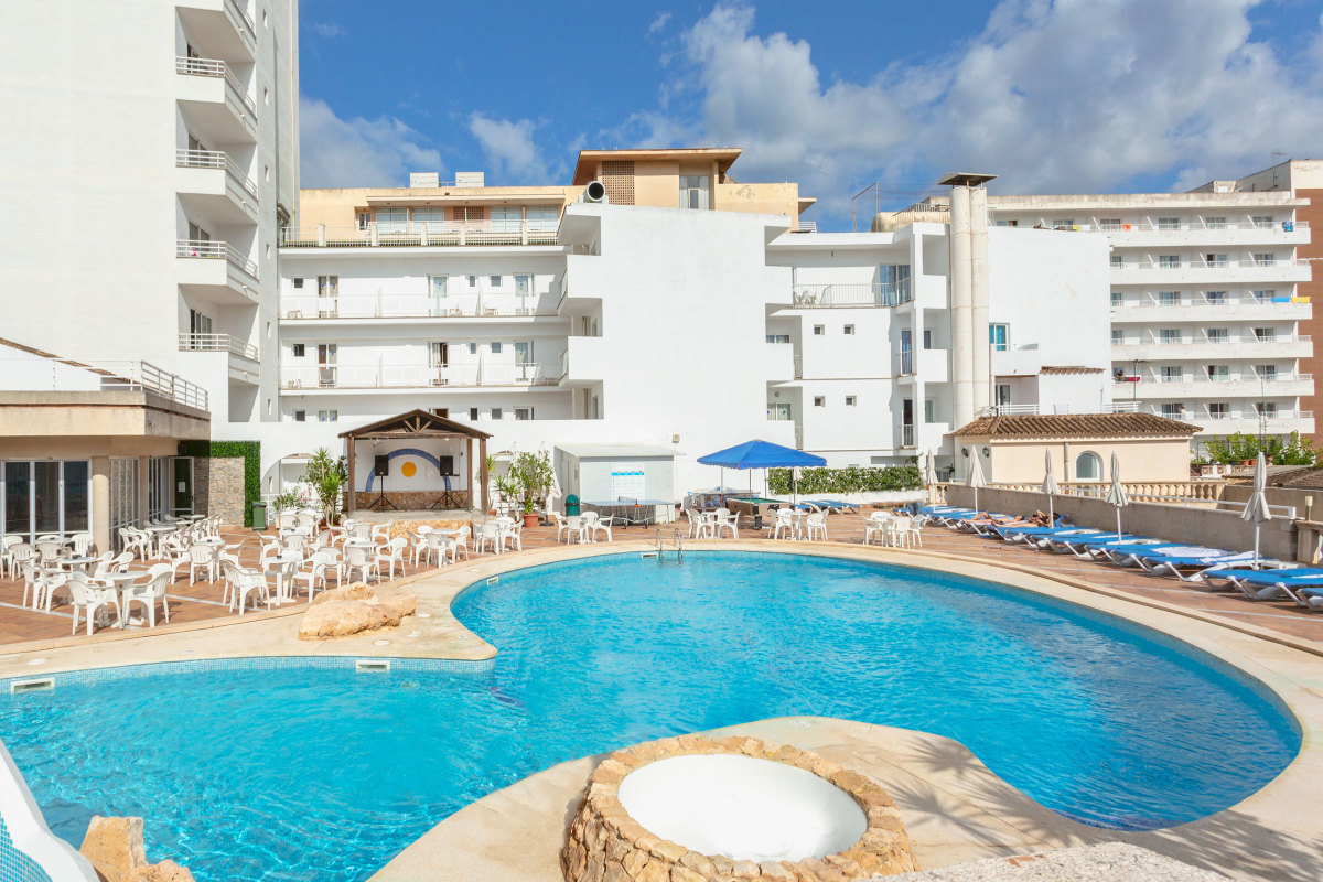 Hotel Kilimanjaro in El Arenal, Spain